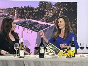 E Car Grape Escapes (CBS BAY AREA VIDEO)