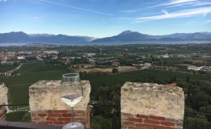 Italy’s Next “It” Wine Is Here and I Bet You’ve Never Heard Of It! Lugana DOC (VIDEO) 0